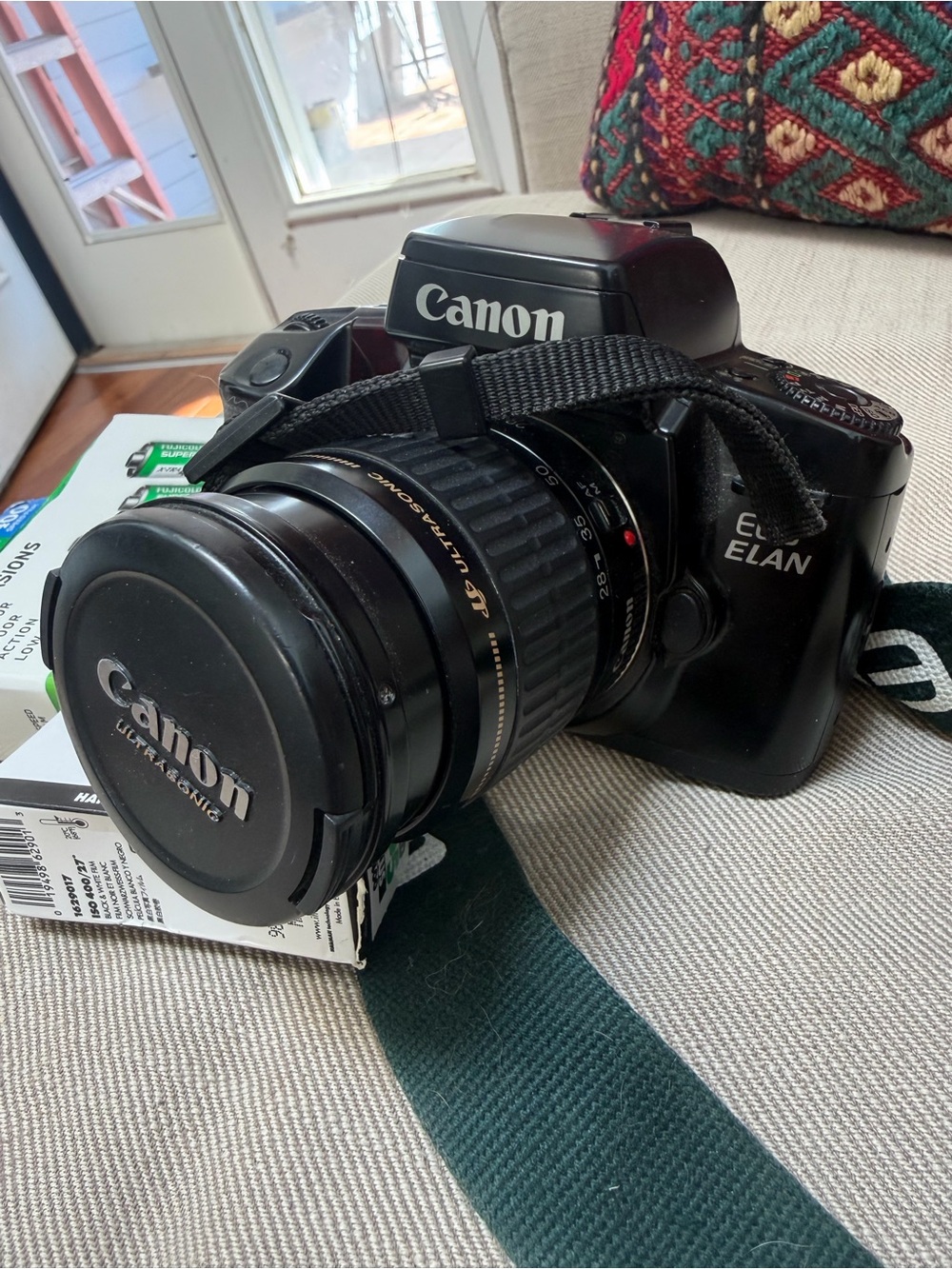 Canon EOS Elan 35mm SLR Film Camera with Canon EF 28-80mm Lens